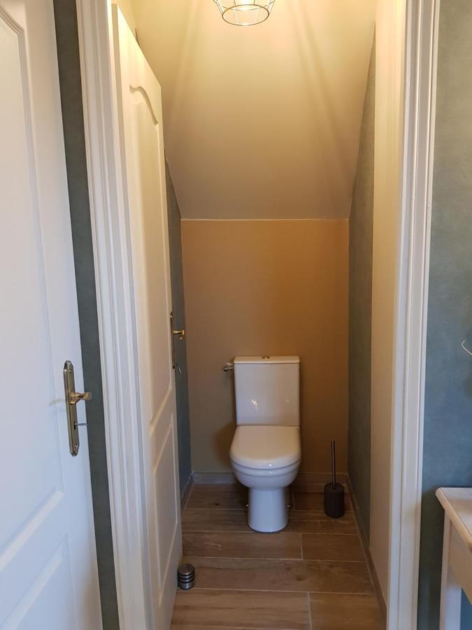 Chambres D Hotes De La Mauguiniere Neuille-le-Lierre ภายนอก รูปภาพ