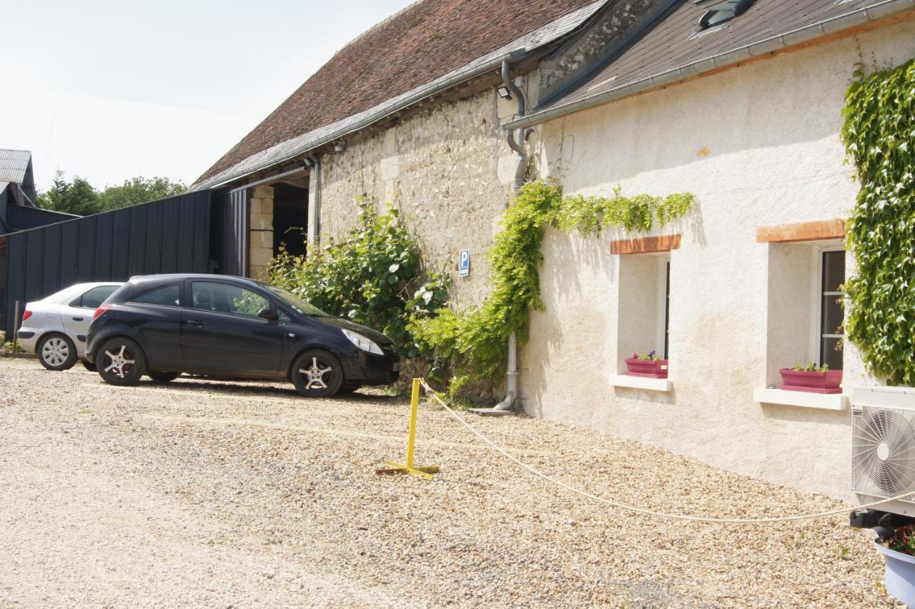 Chambres D Hotes De La Mauguiniere Neuille-le-Lierre ภายนอก รูปภาพ